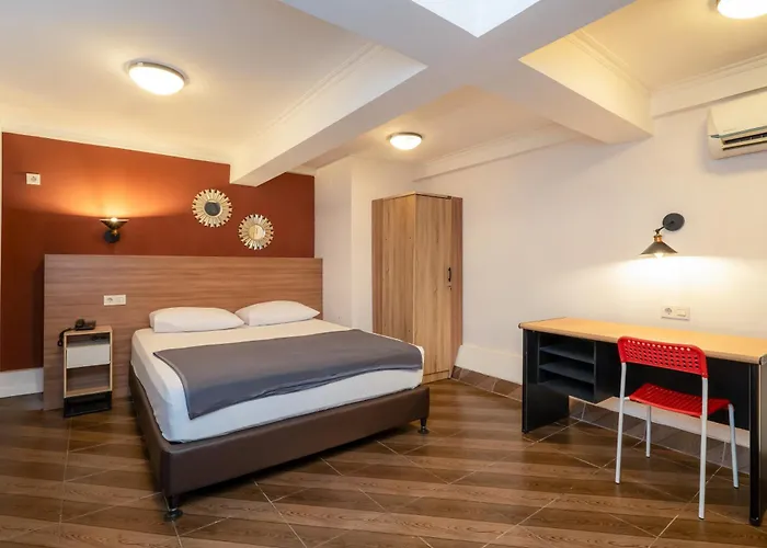Superior Queen Room